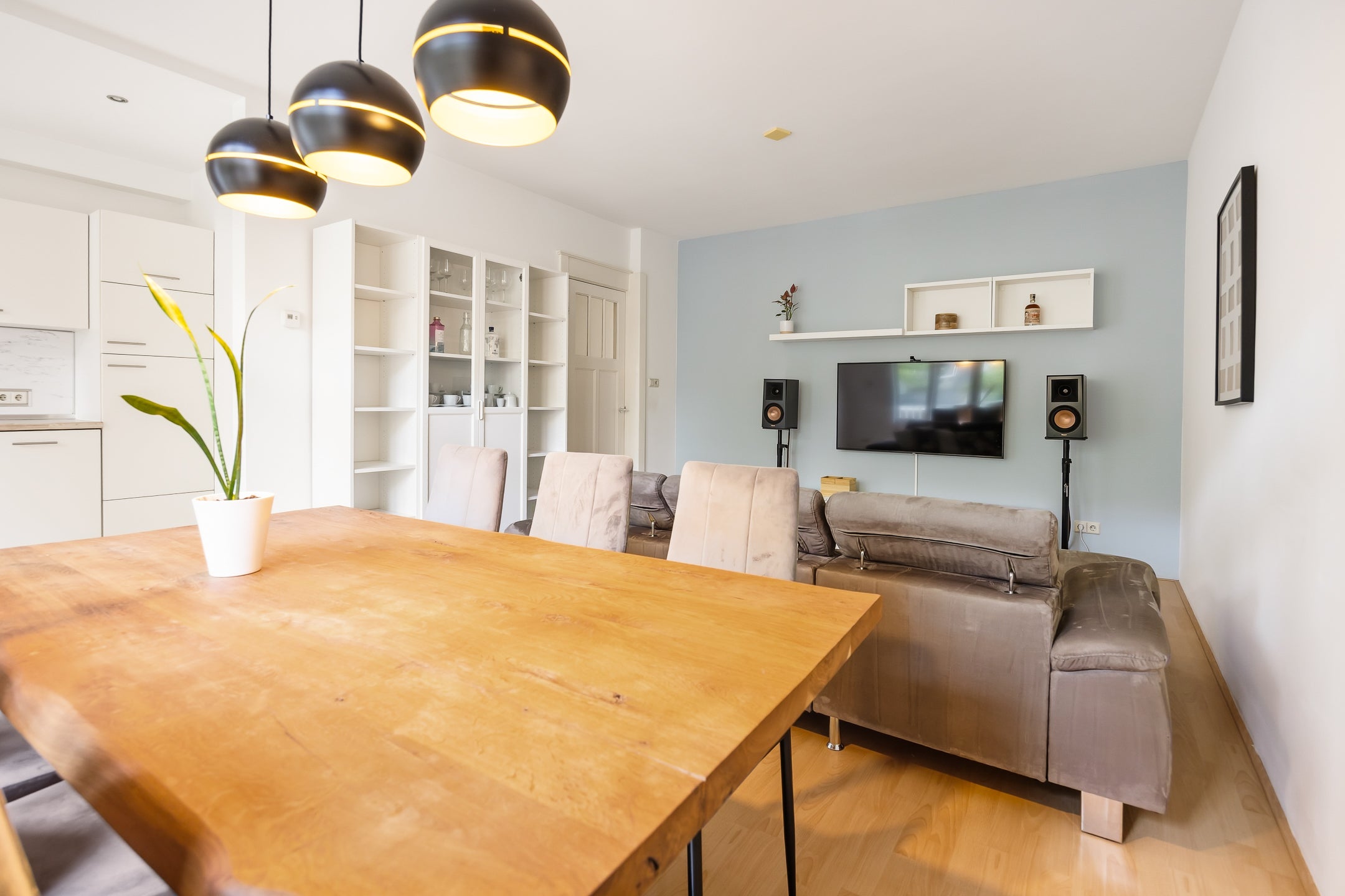Appartement te koop: Jan van Riebeekstraat 12-1, Amsterdam