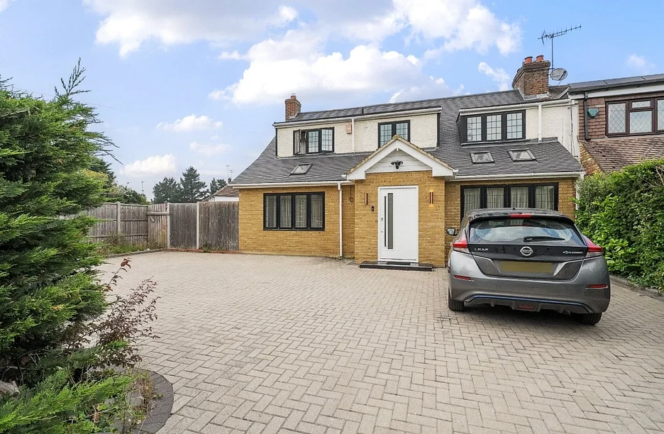 House Trumps Green Road in Borough of Runnymede