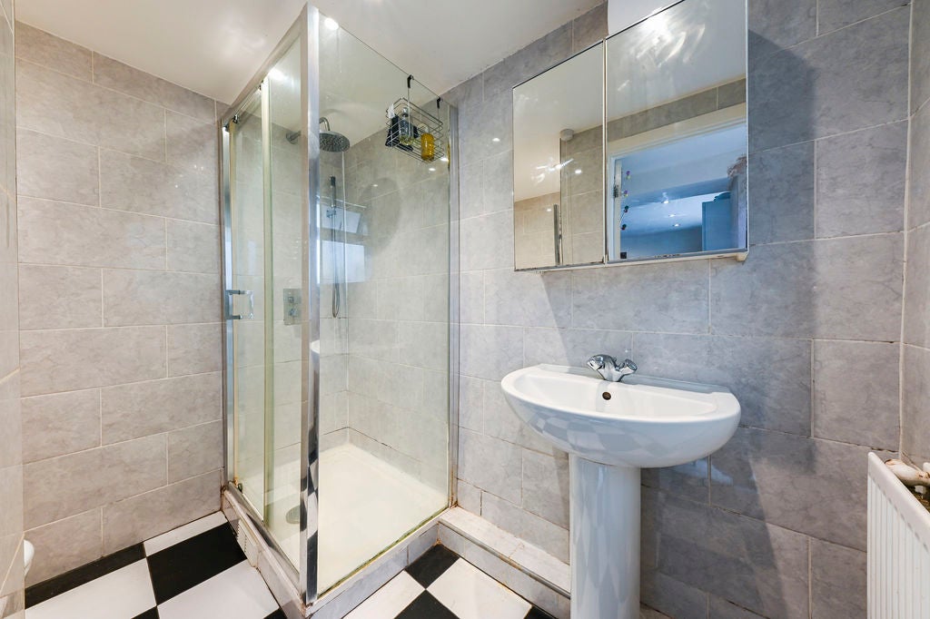 Flat Redcliffe Square in Greater London