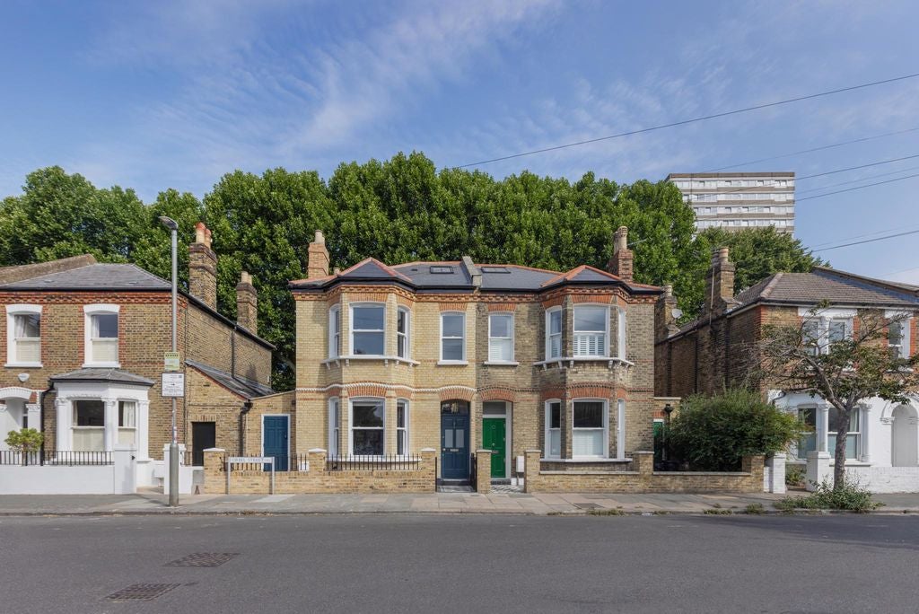 House Orbel Street in Greater London