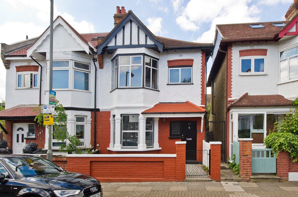 House Crowborough Road in Greater London