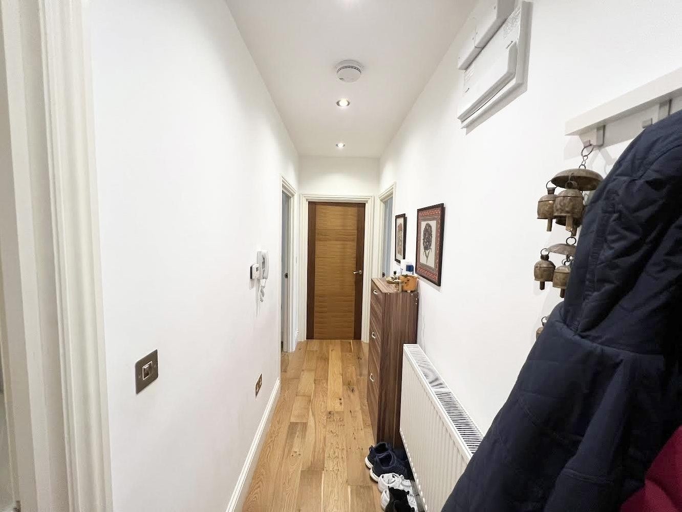 Flat Mount Pleasant in Greater London
