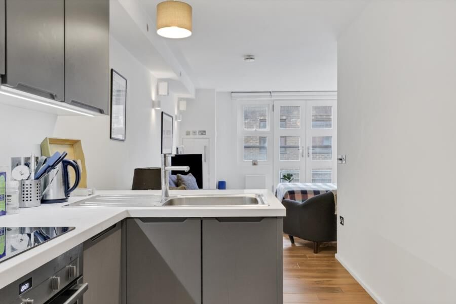 Flat Baynes Street in Greater London