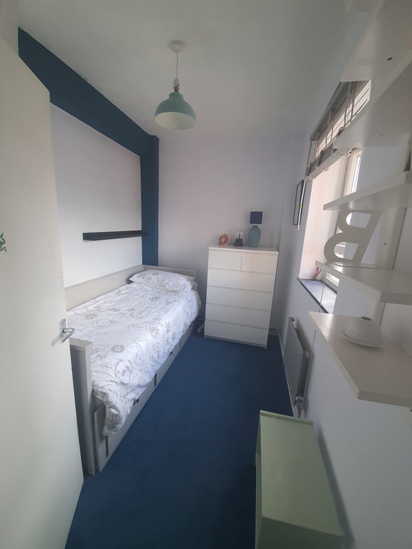 Room Jackman Street in Greater London
