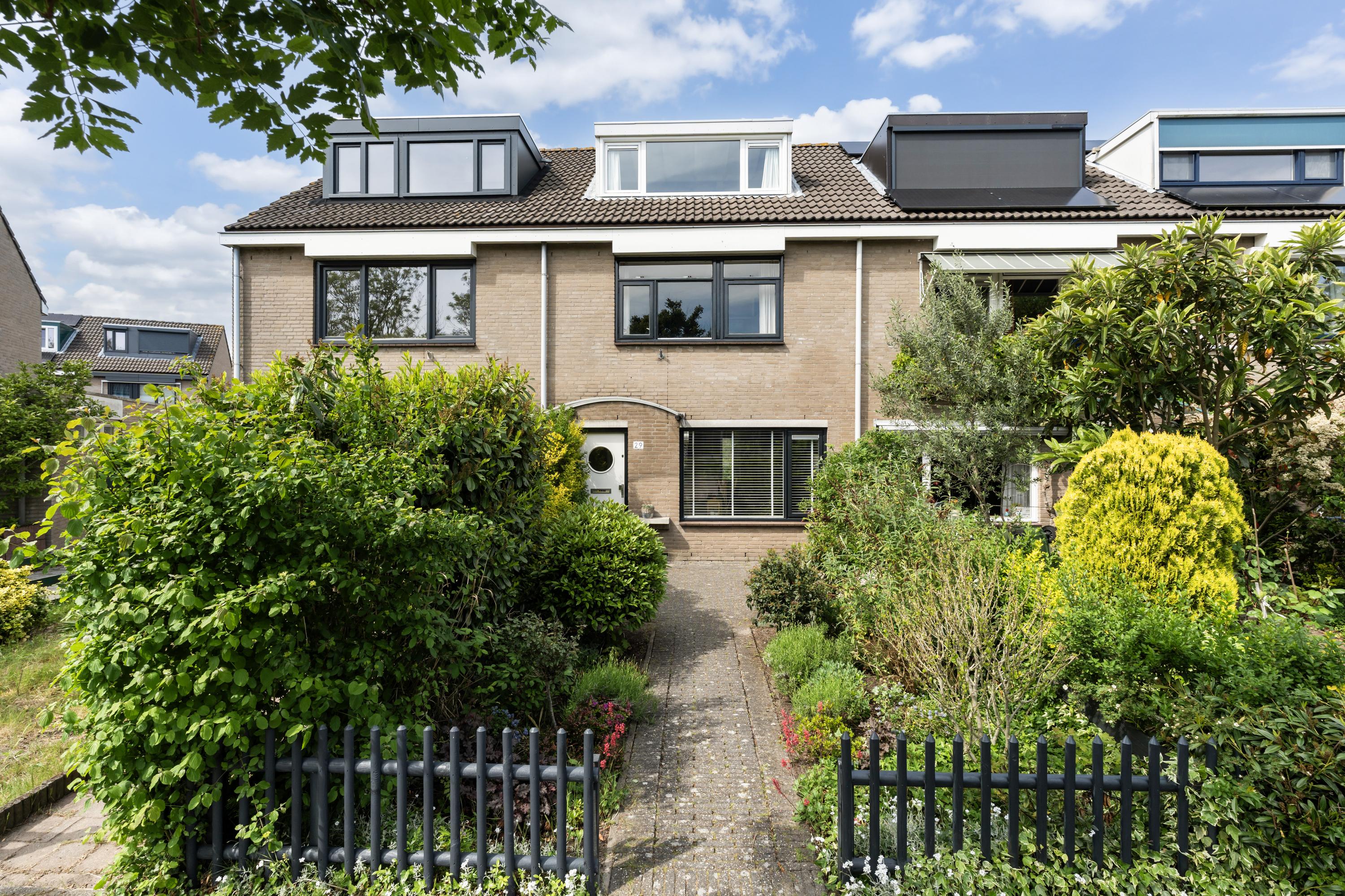 Huis Suezpad 29 in Rotterdam