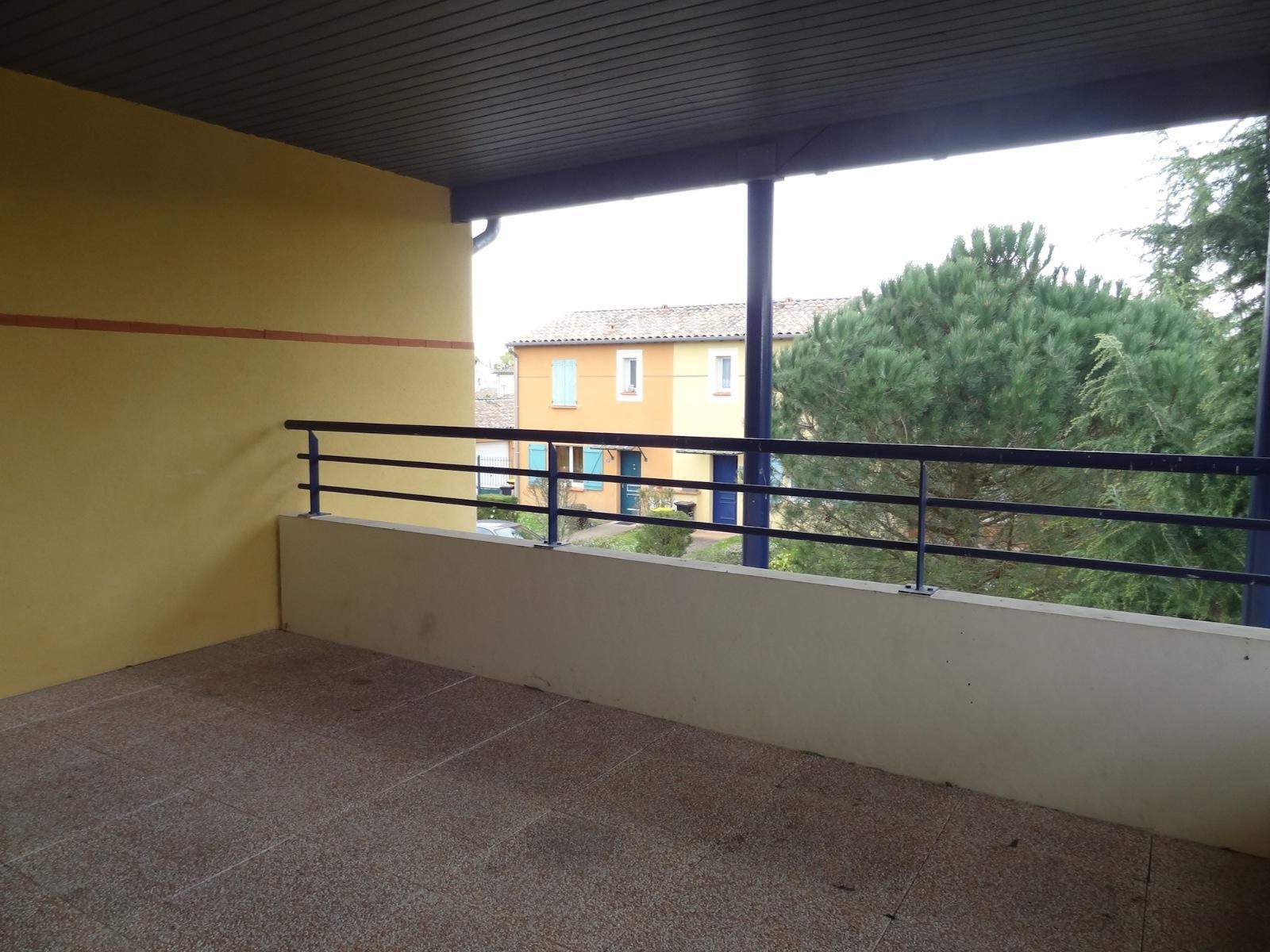 House Avenue du Général Leclerc in Villemur-sur-Tarn