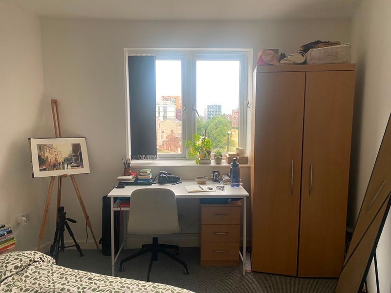 Room Chapeltown Street in Manchester