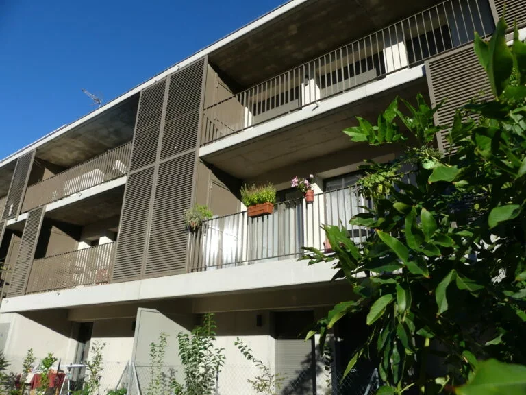 Appartement Avenue des Bruyères à Bourg-lès-Valence
