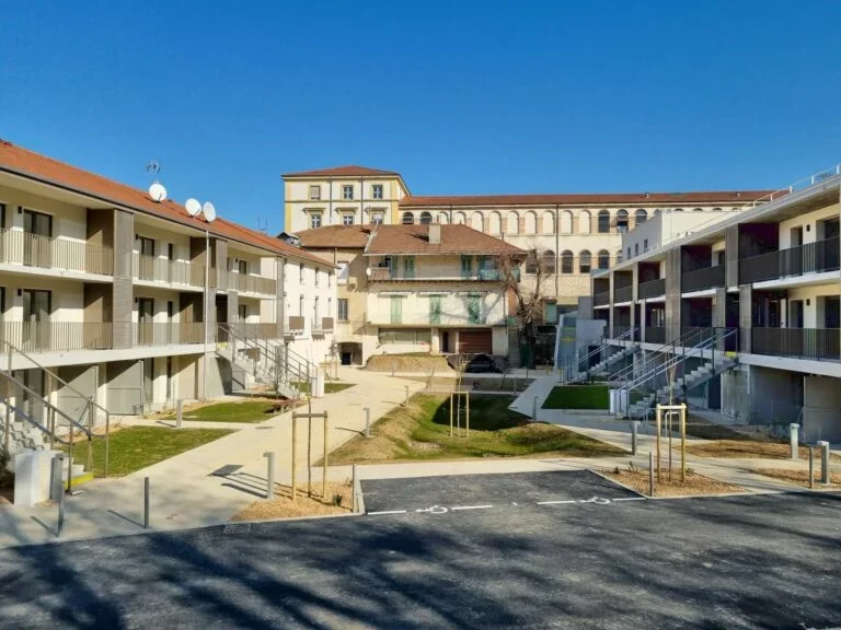 Appartement Avenue des Bruyères à Bourg-lès-Valence