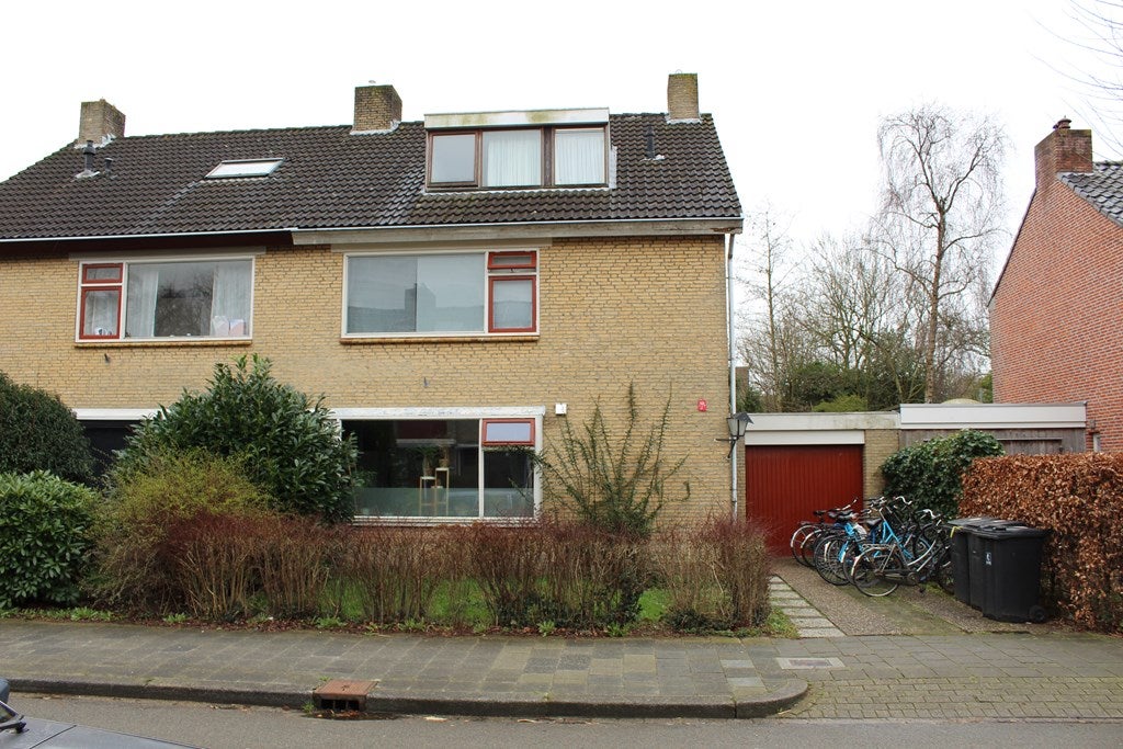 Kamer Acacialaan 22 k5 in Groningen