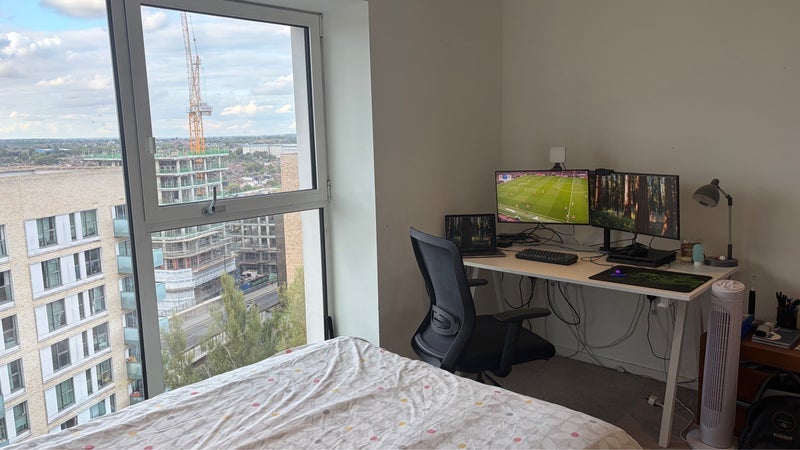 Room Mirabelle Gardens in Greater London