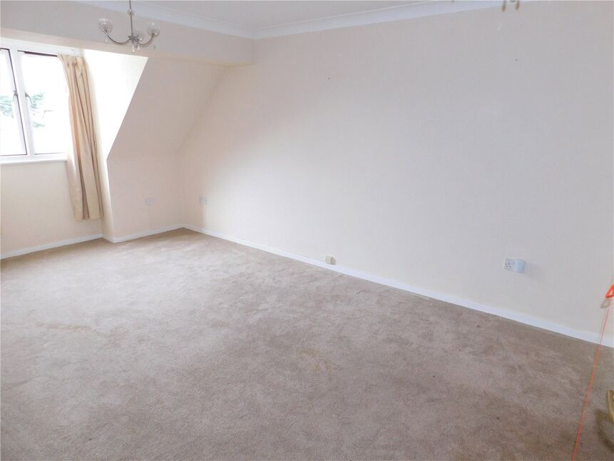 Flat Gosport Lane in New Forest