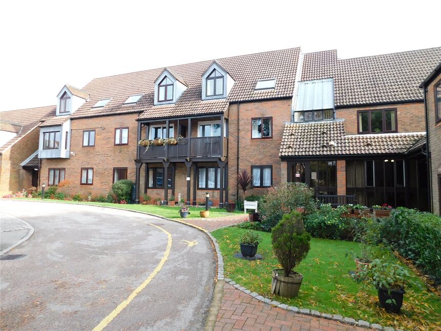 Flat Gosport Lane in New Forest
