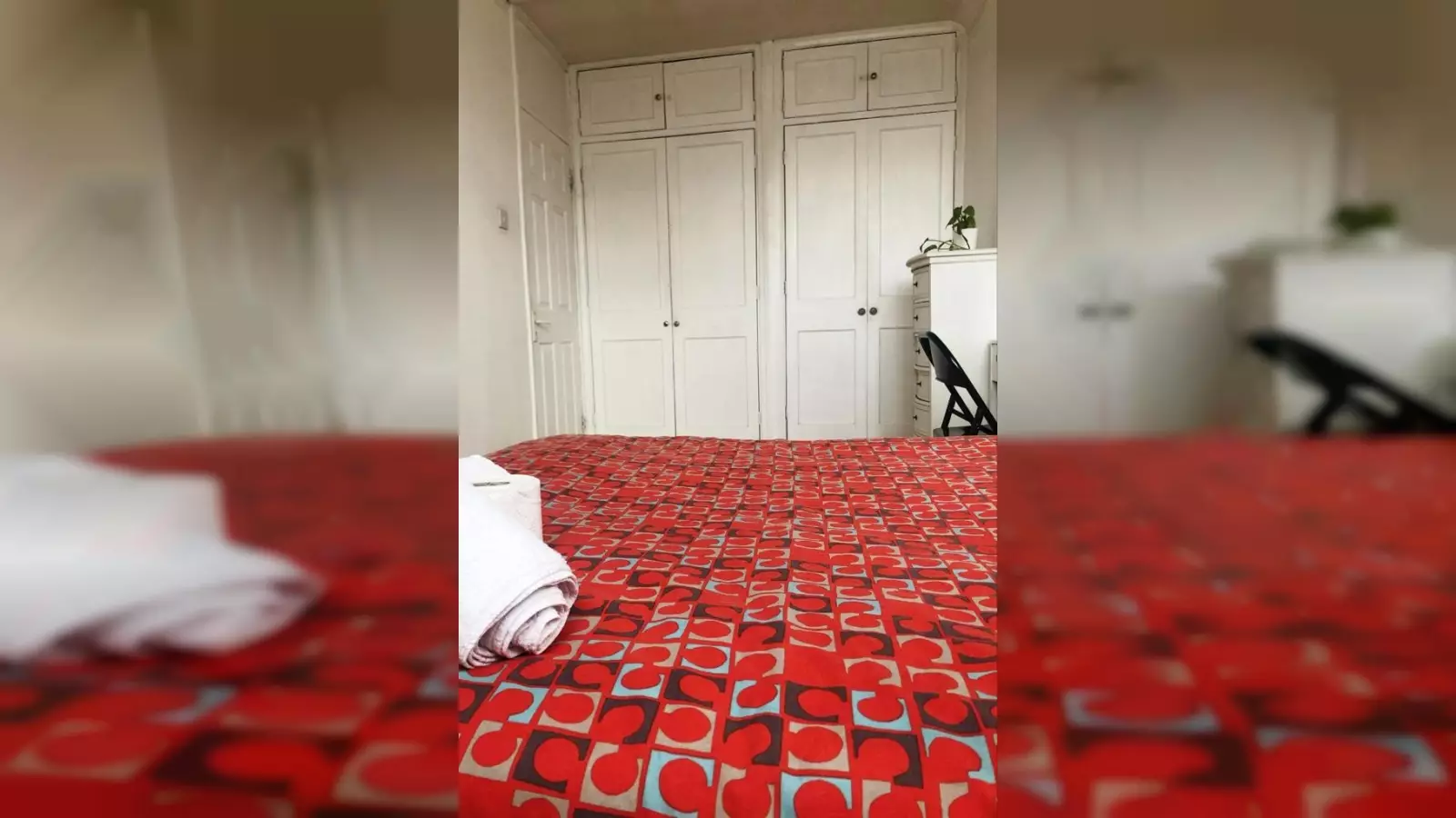 Flat Redmans Road in Greater London