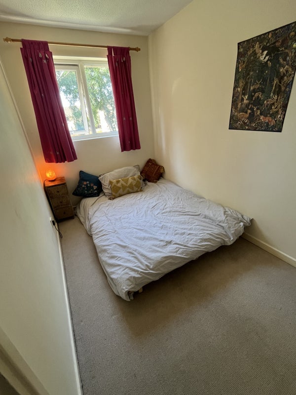 Room Staples Close in Clevedon