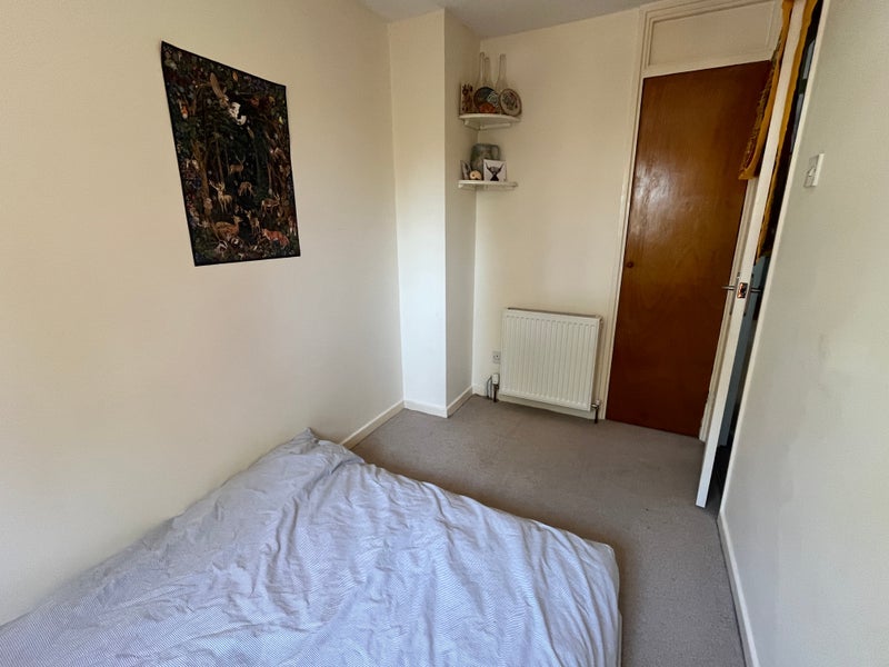 Room Staples Close in Clevedon