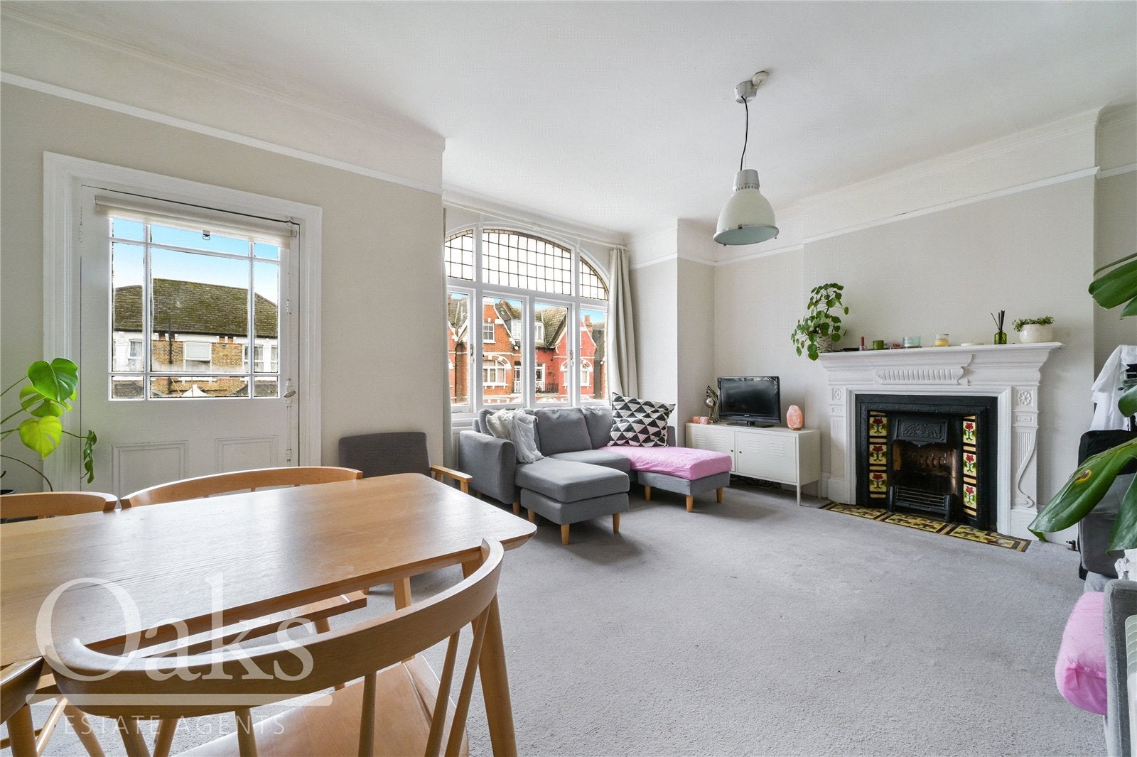 Flat Stanthorpe Road in Greater London