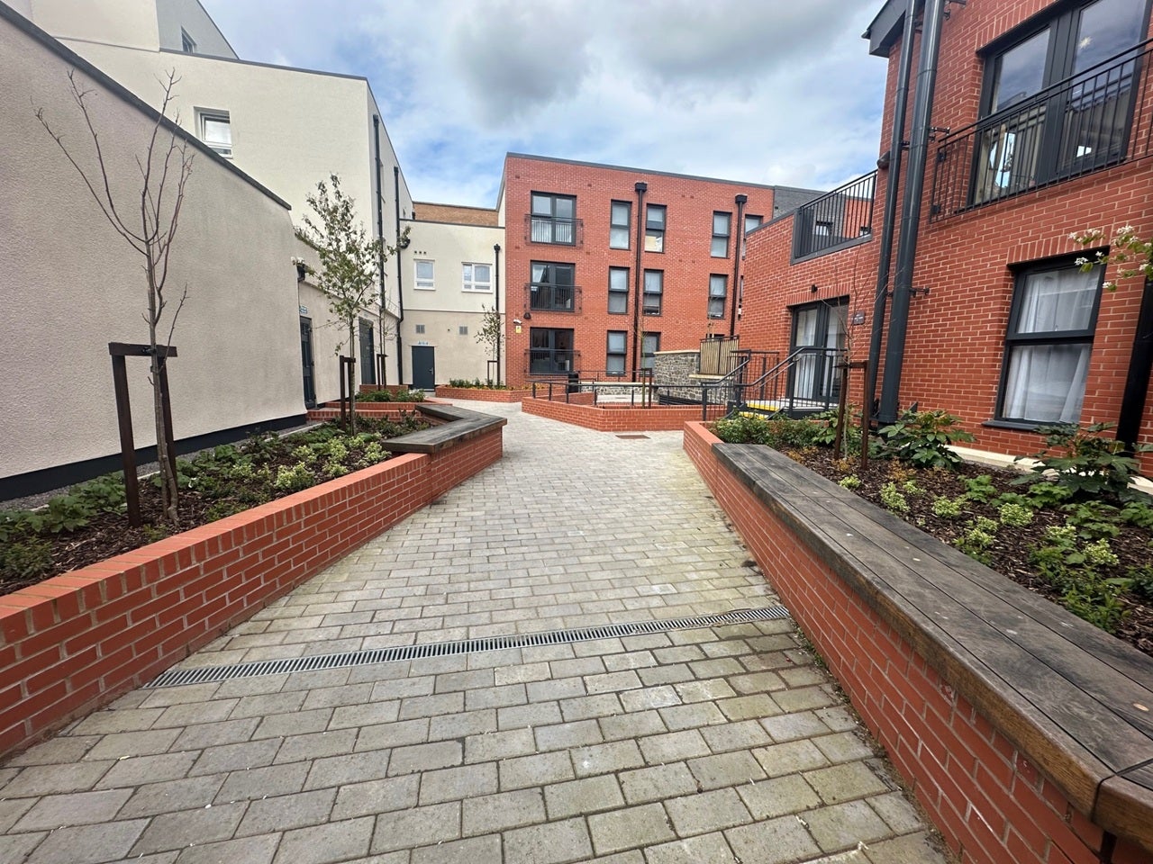 Flat Hepburn Road in Bristol