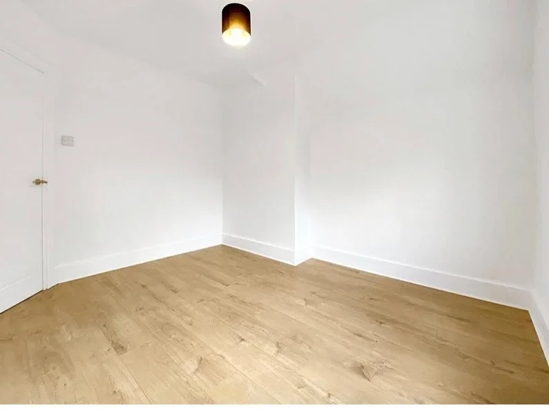 House Market Meadow in Greater London