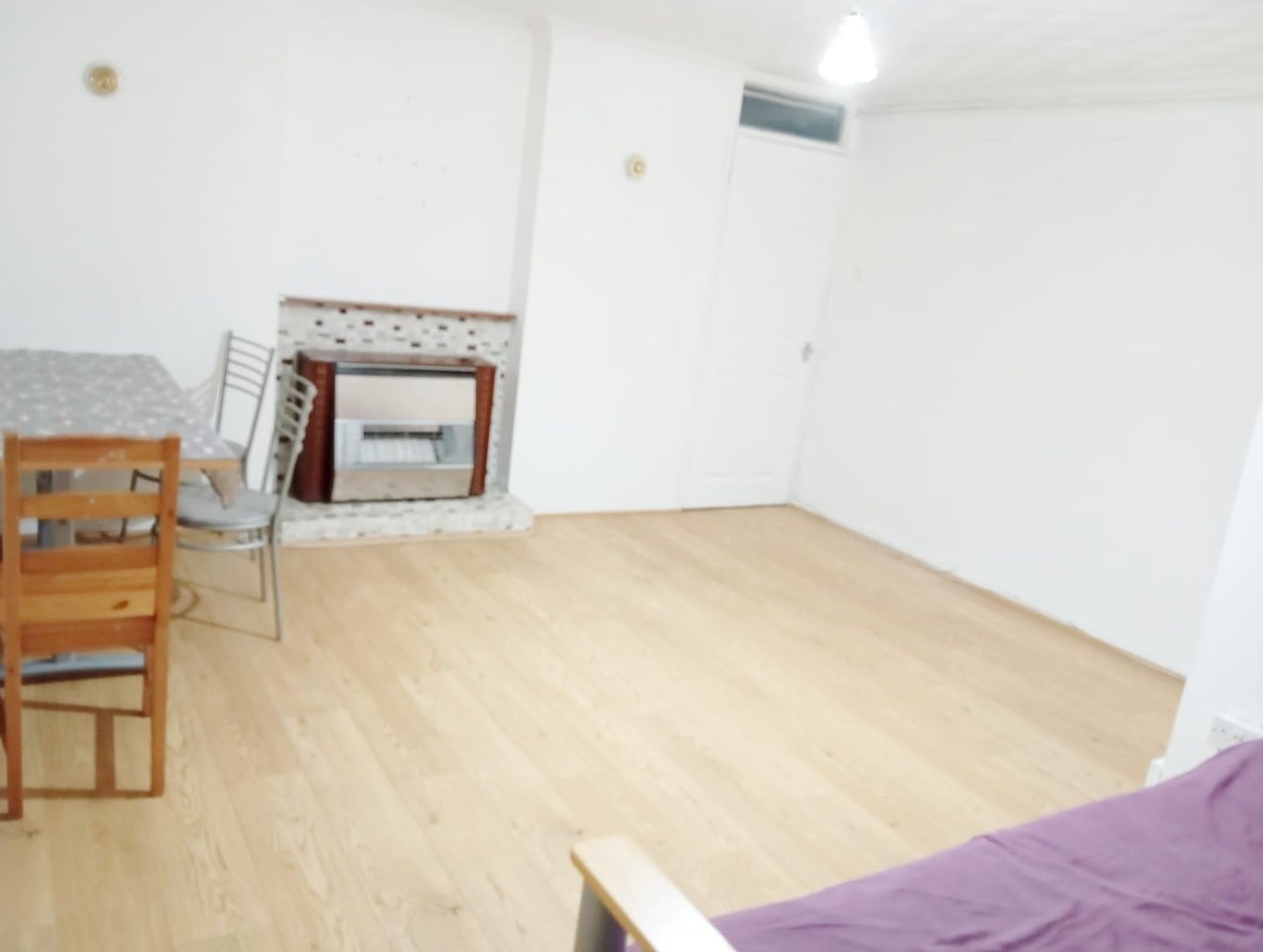 Flat Barking Road in Greater London