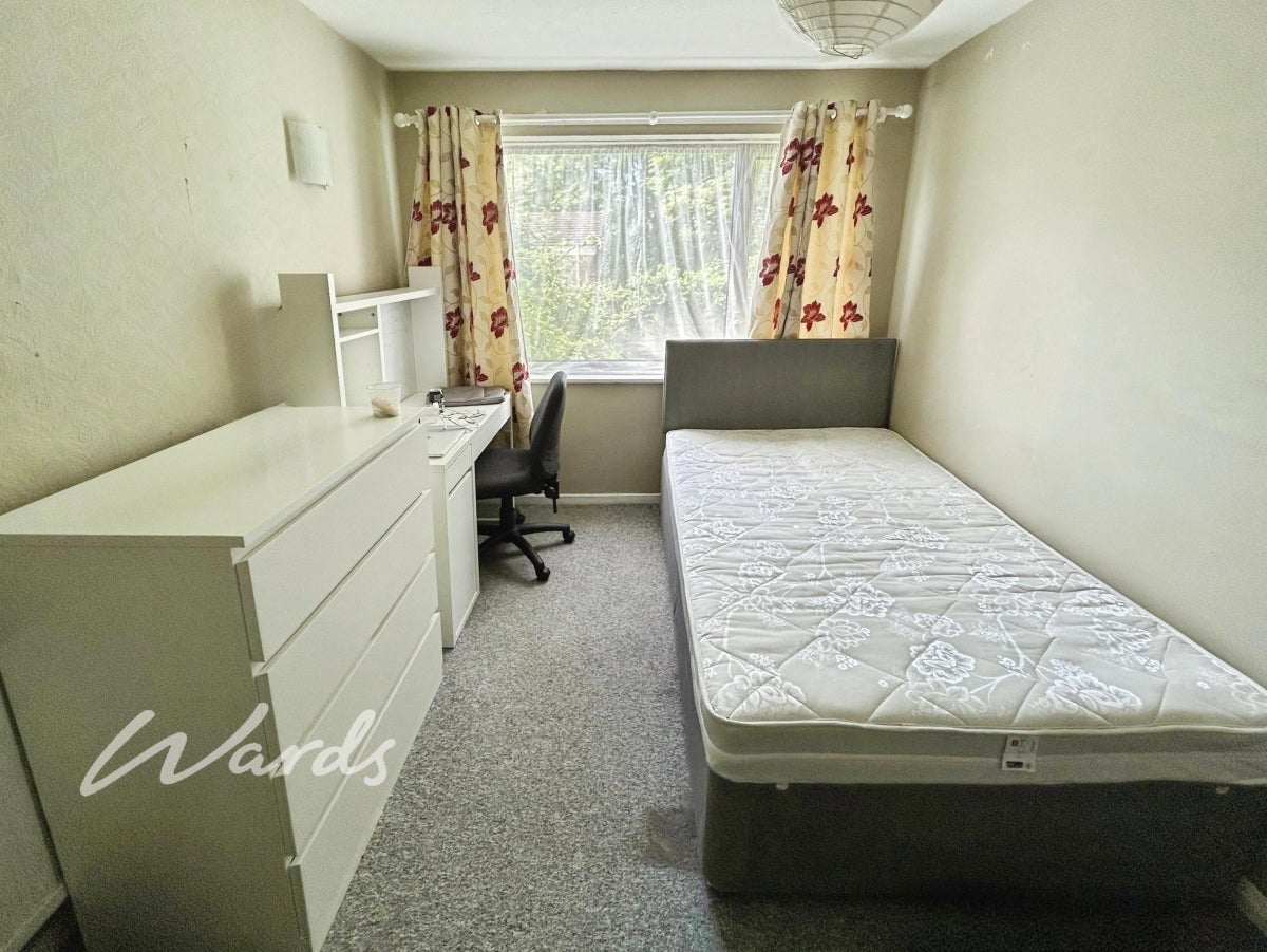 Room Ancress Close in Canterbury