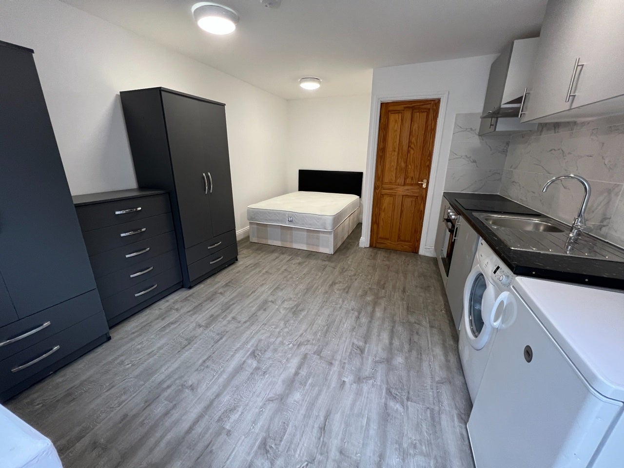 Room Riffel Road in Greater London