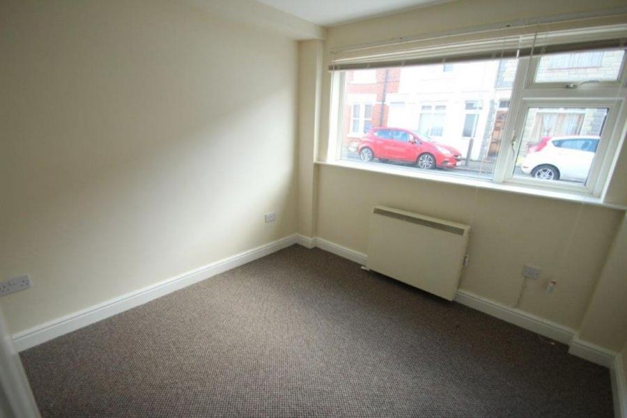 Flat Livingstone Street in Leicester