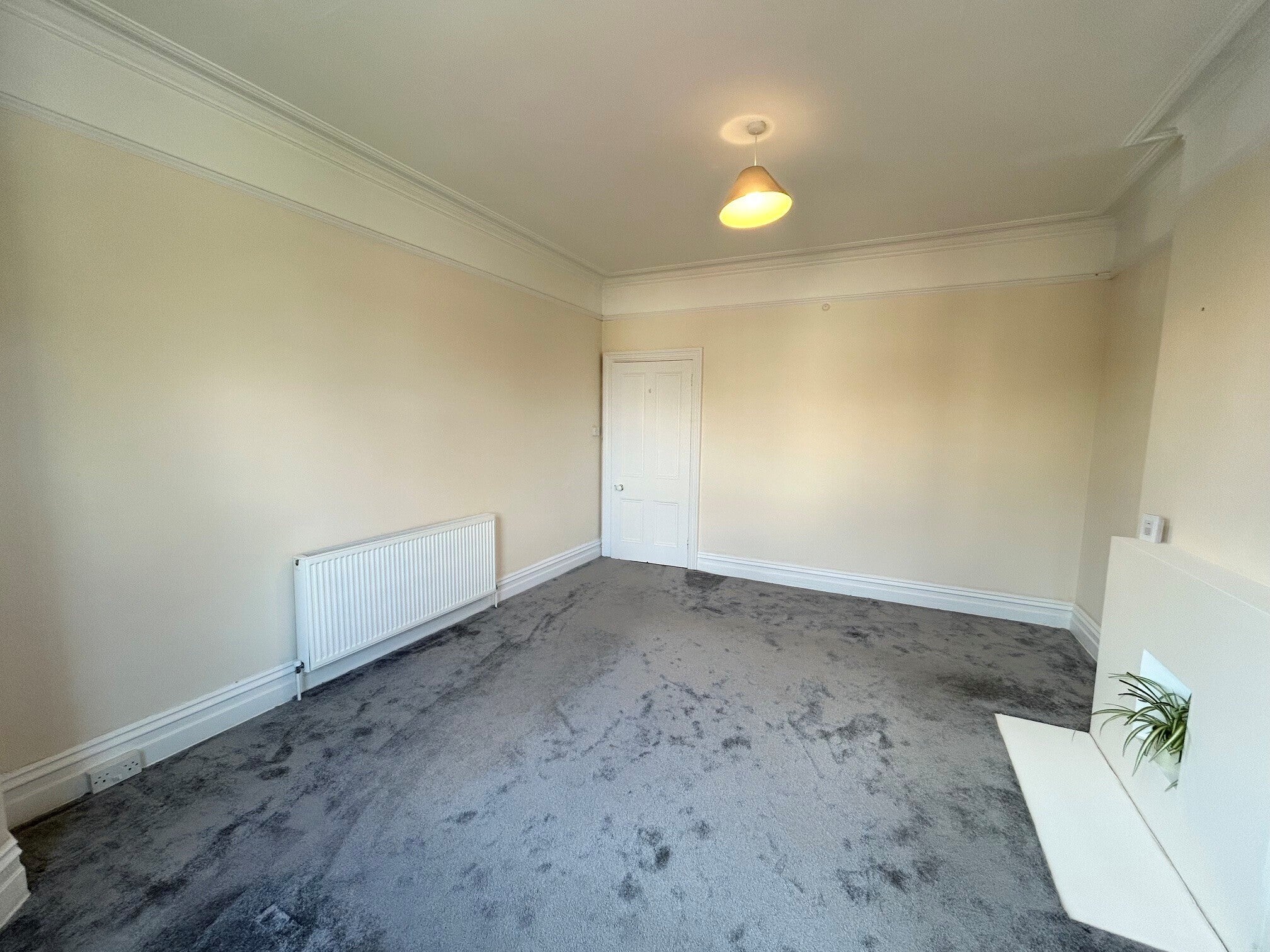 Flat Westbourne Park Road in Bournemouth