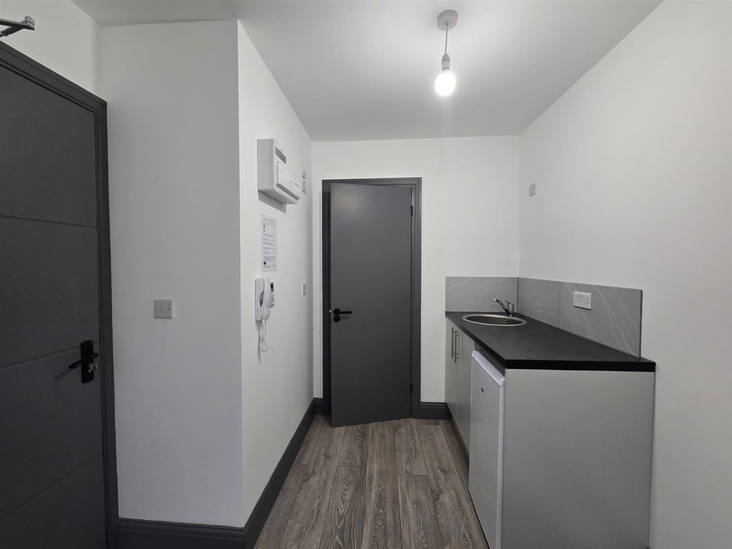Flat Maxwell Road in Borough of Spelthorne