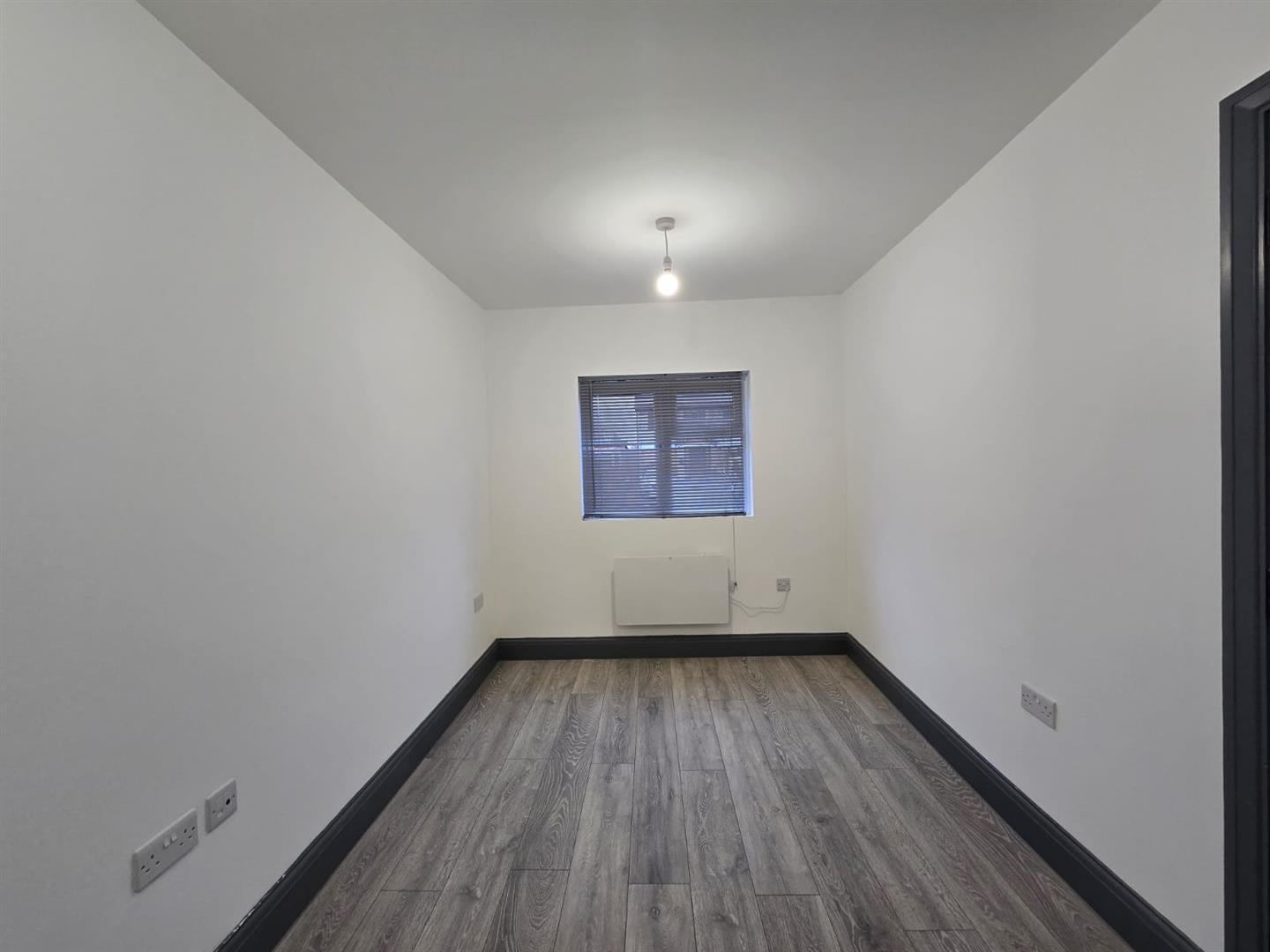 Flat Maxwell Road in Borough of Spelthorne