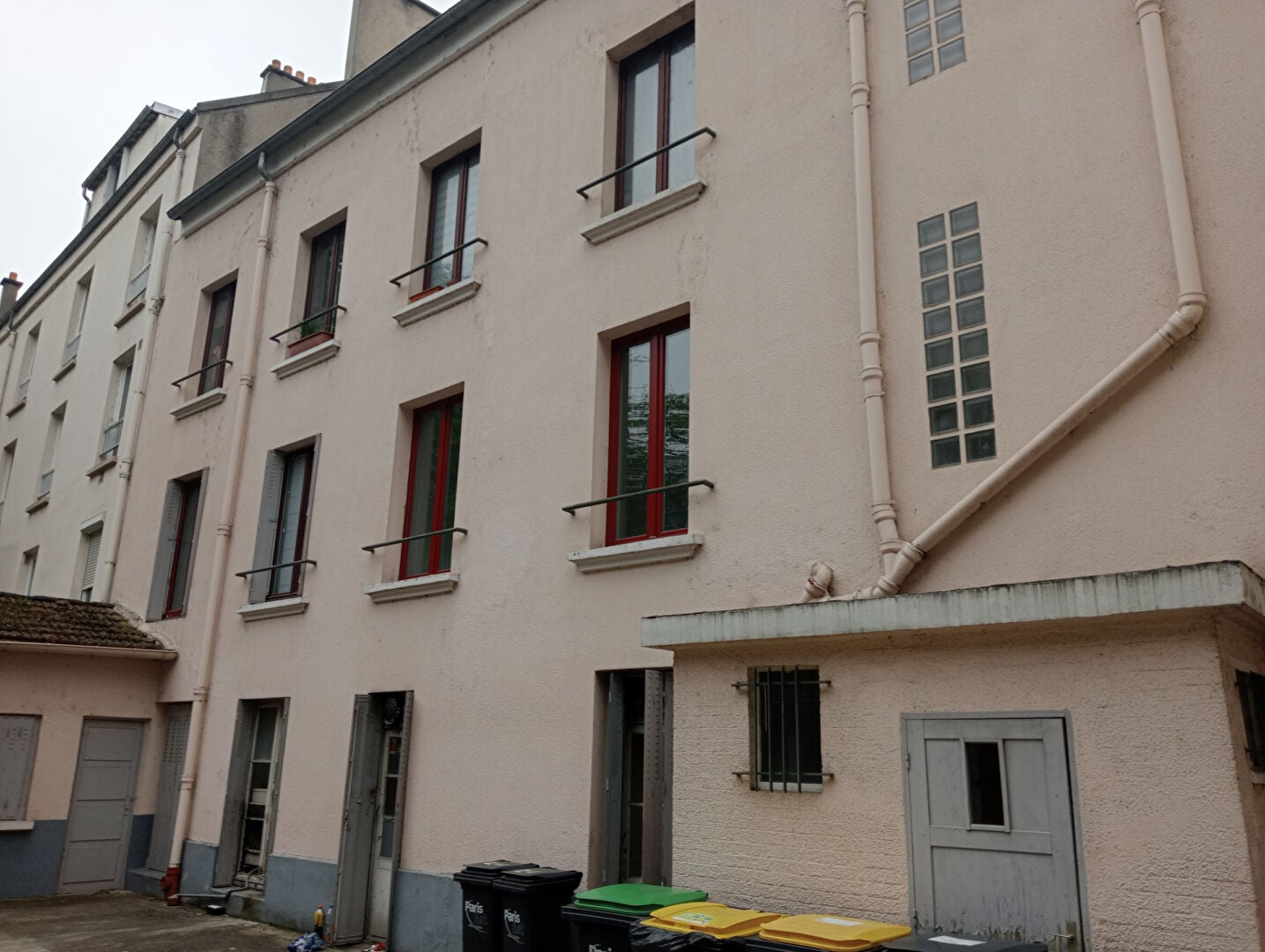 Appartement Rue du Maréchal Leclerc à Saint-Maurice