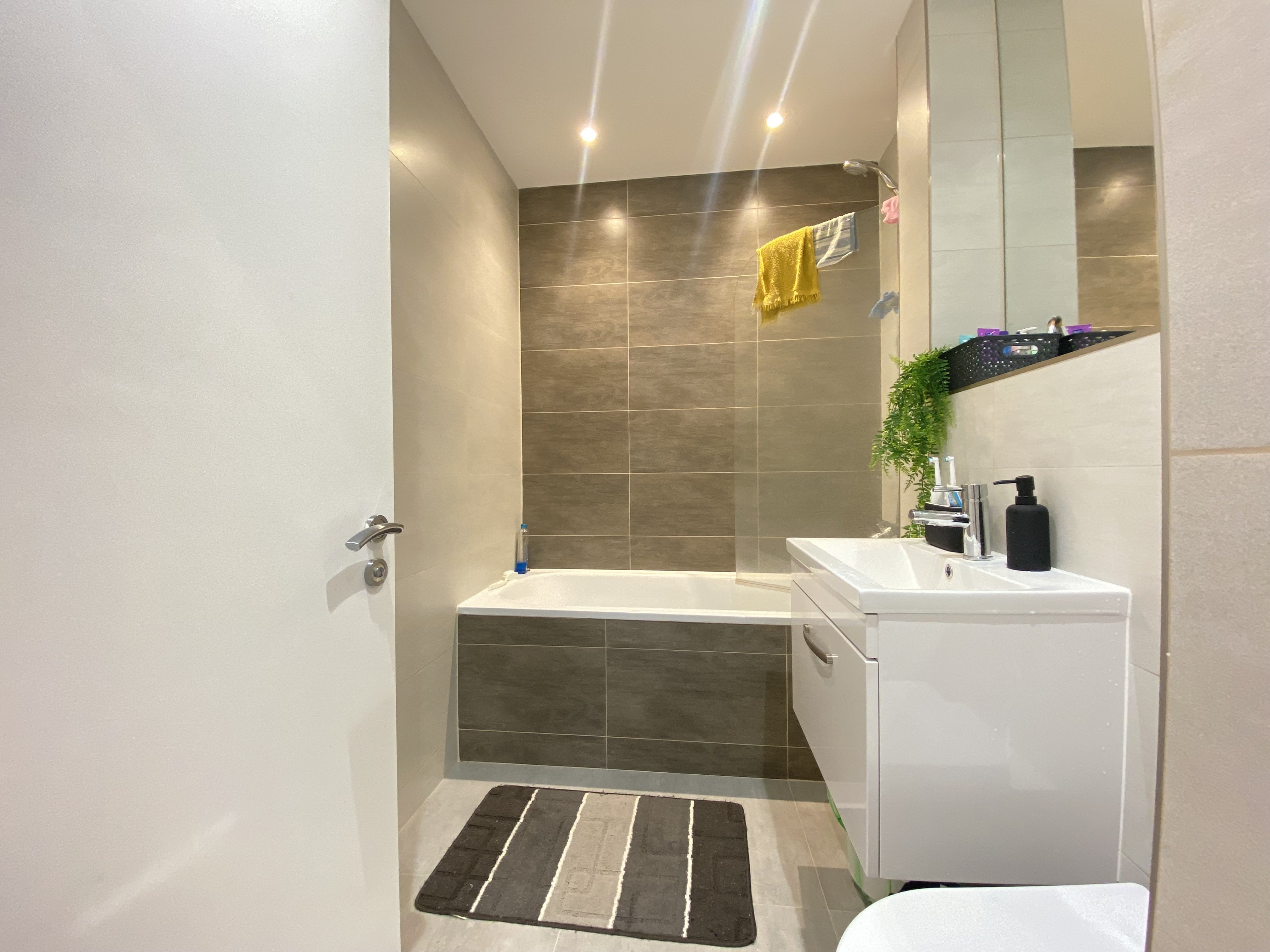 Flat Mote Road in Maidstone