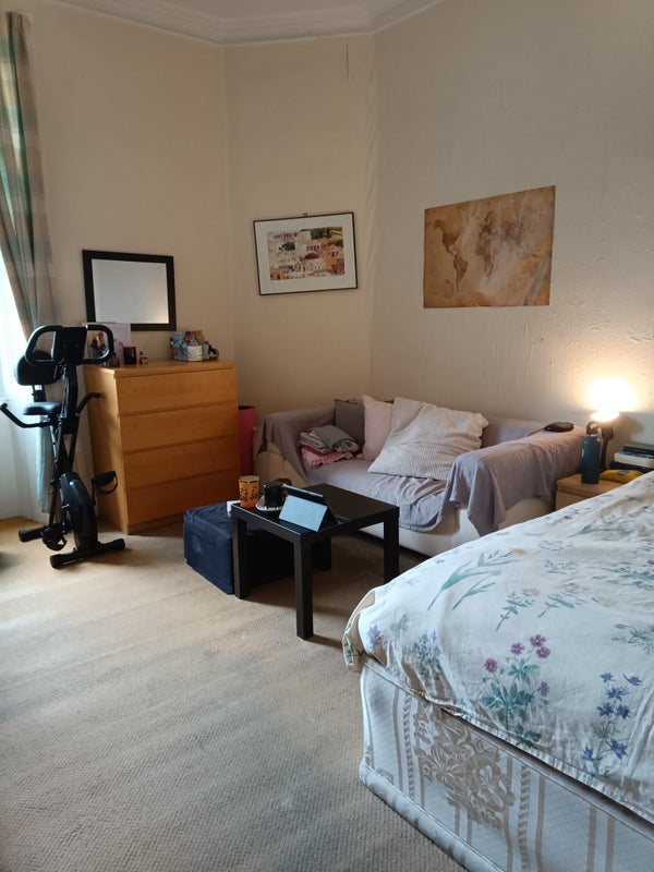Room Warrender Park Road in City of Edinburgh
