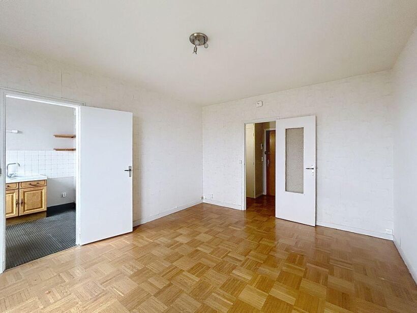 Appartement Place Drouet d'Erlon à Reims