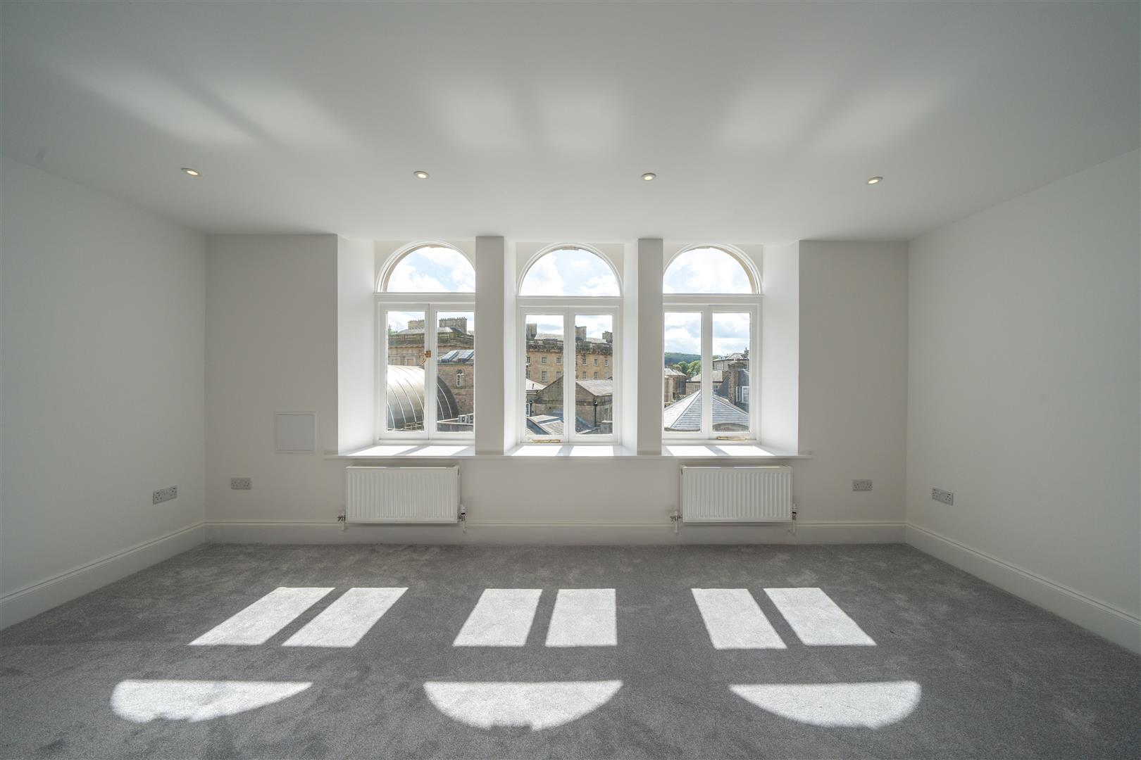 Flat The Quadrant in Buxton