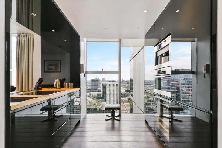 Flat Moor Lane in City of London