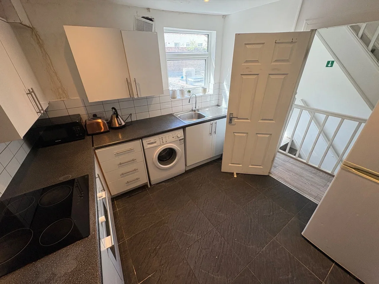 Room Bethnal Green Road in Greater London