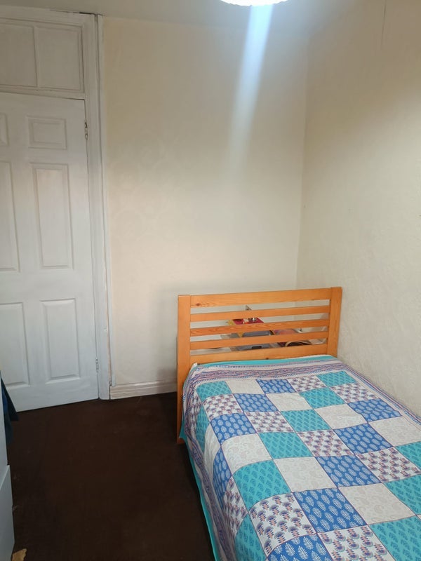 Room Bexley Road in Birmingham