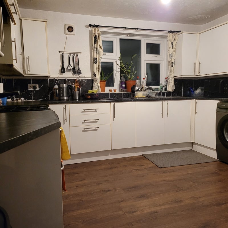 Room Bexley Road in Birmingham