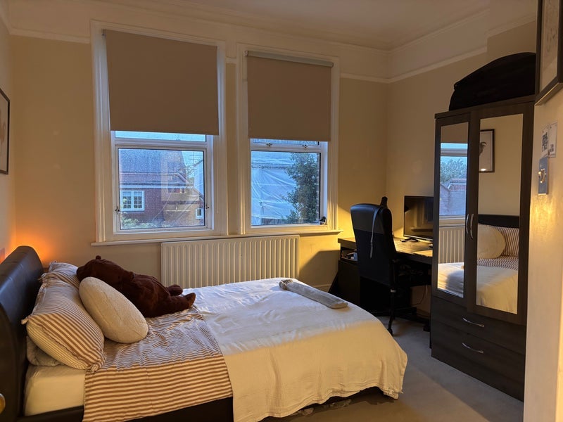 Room Alwyne Road in Greater London