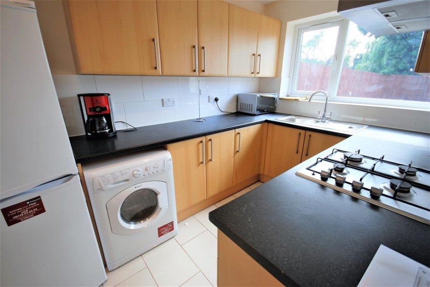 Flat Southlea Avenue in Royal Leamington Spa