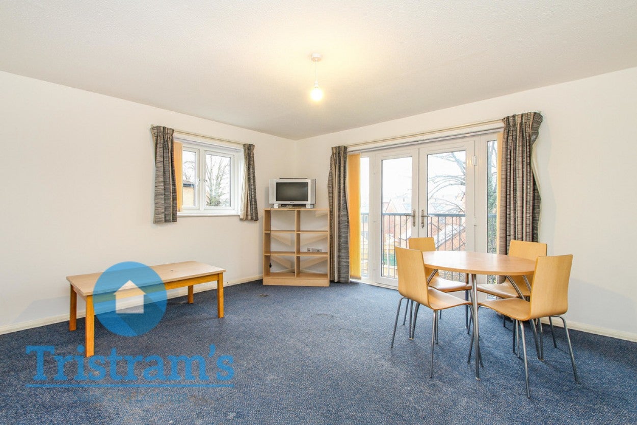 Flat Southmead Way in Derby