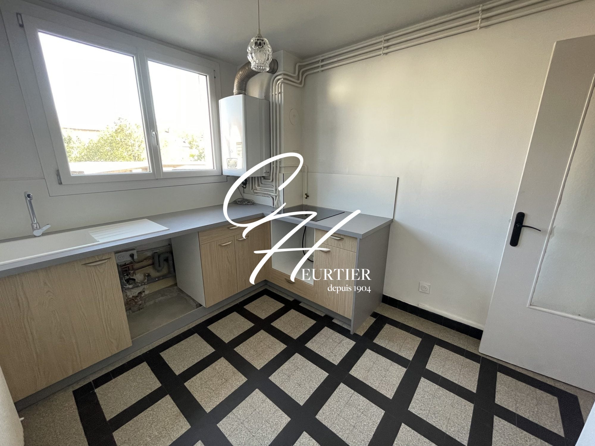 Flat Rue Drouot in Grenoble