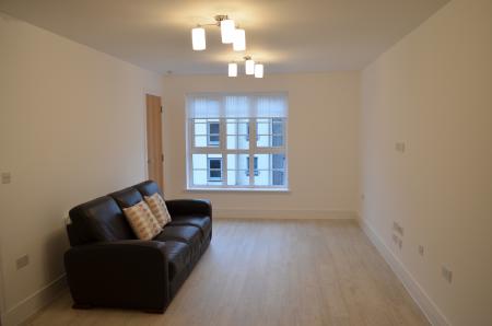 Flat Crown Crescent in Larbert