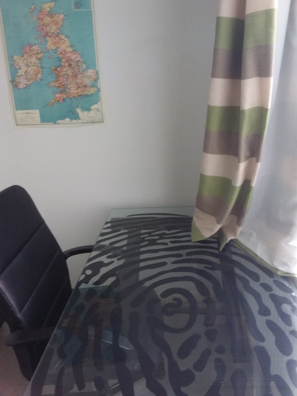 Room Mead Close in Greater London