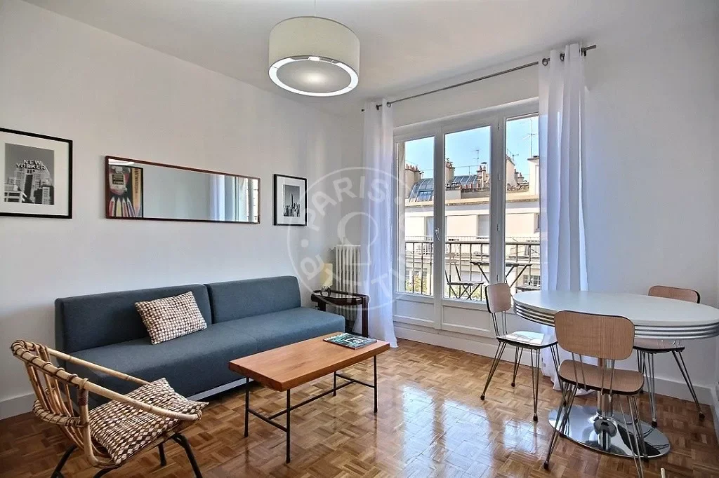 Appartement Rue Joseph Sansbœuf à Paris