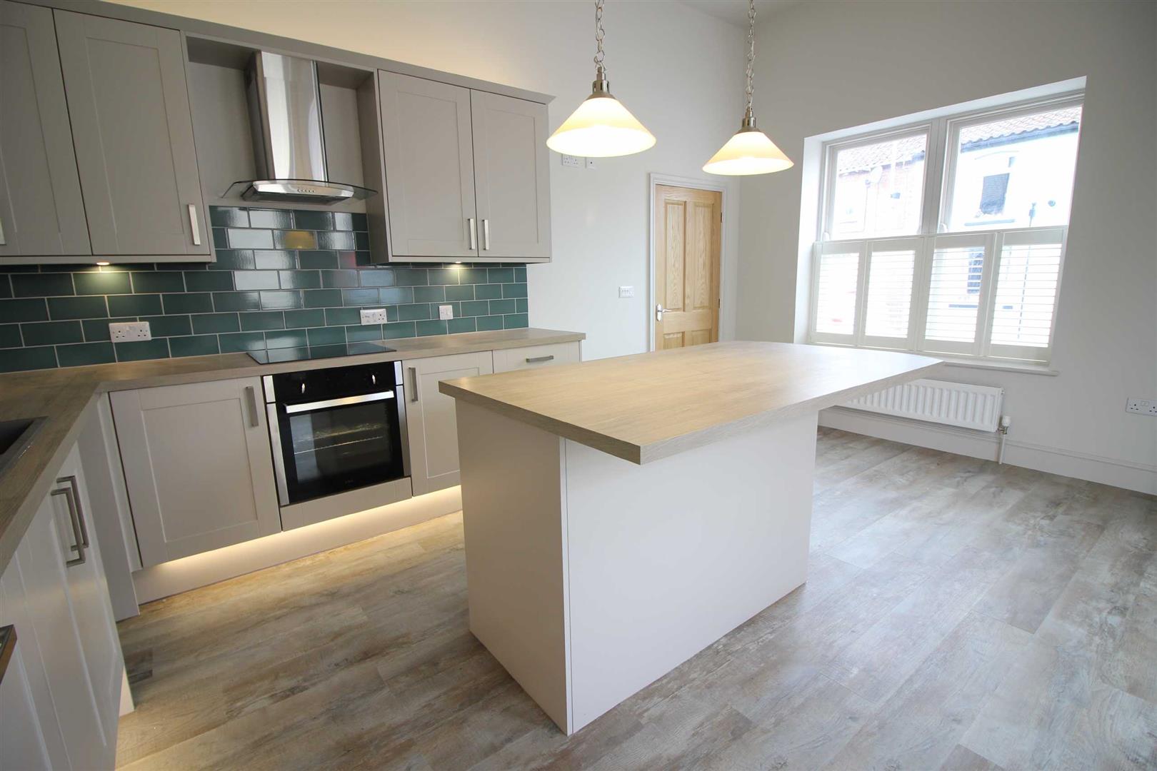 Flat Queen Street in West Lindsey
