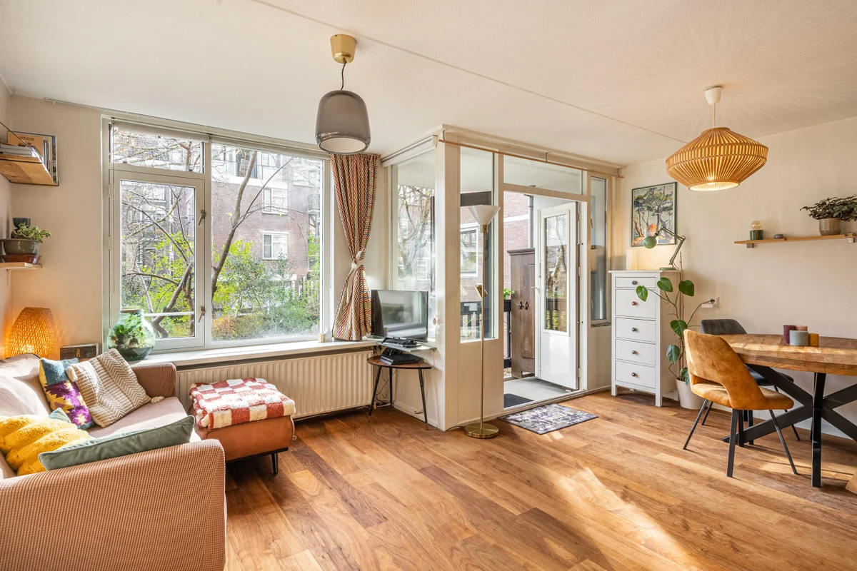 Appartement te huur in Amsterdam – Commelinstraat – foto 1