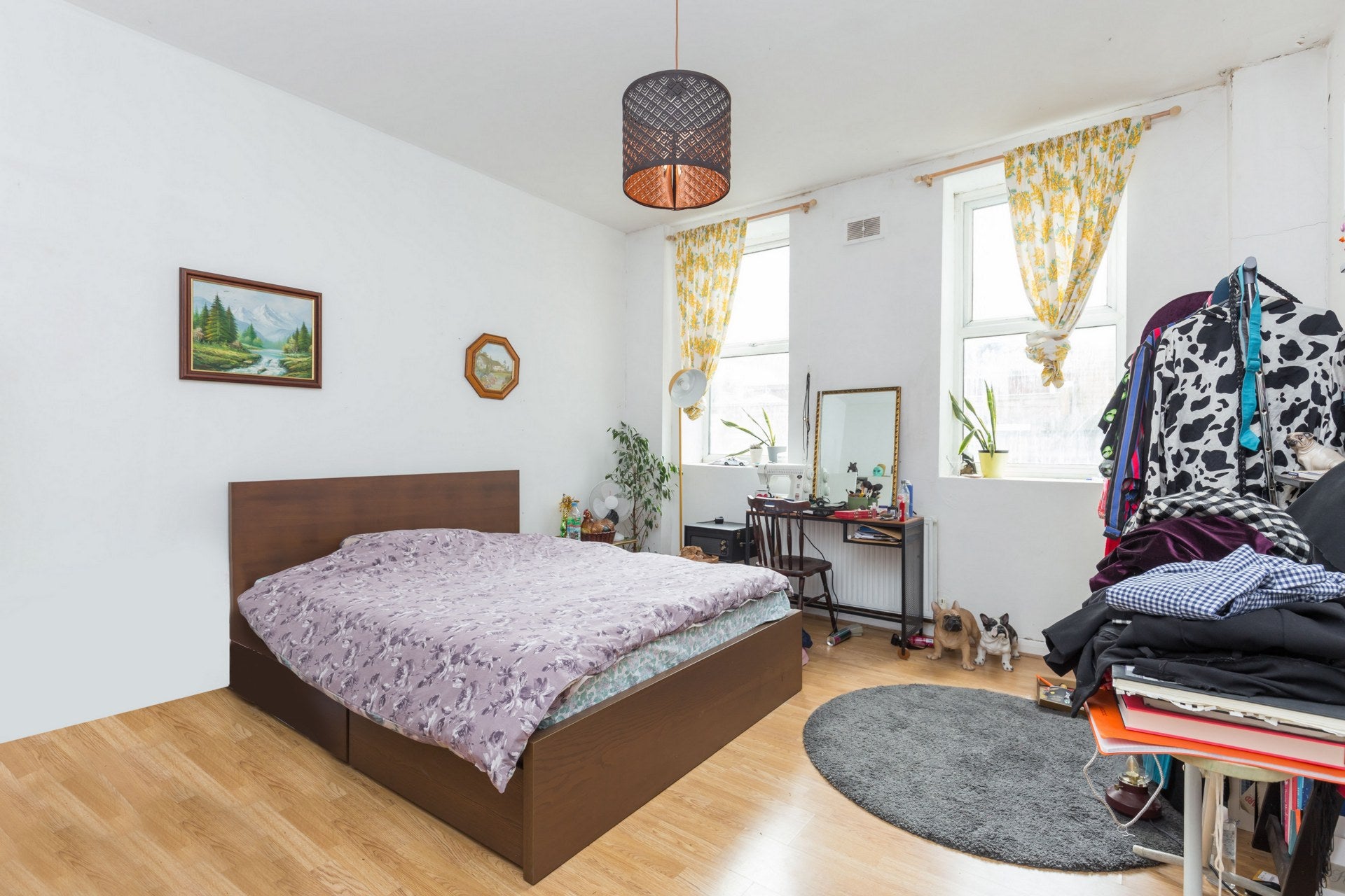 Flat Kingsland Road in Greater London