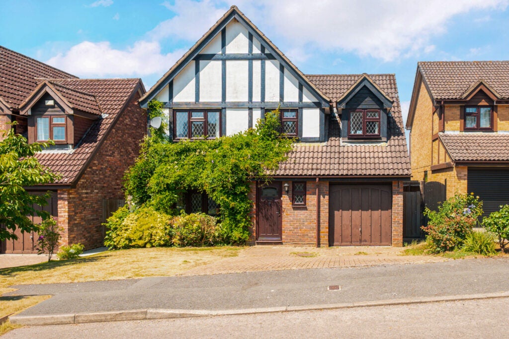 House Dene Gardens in Walton on Thames